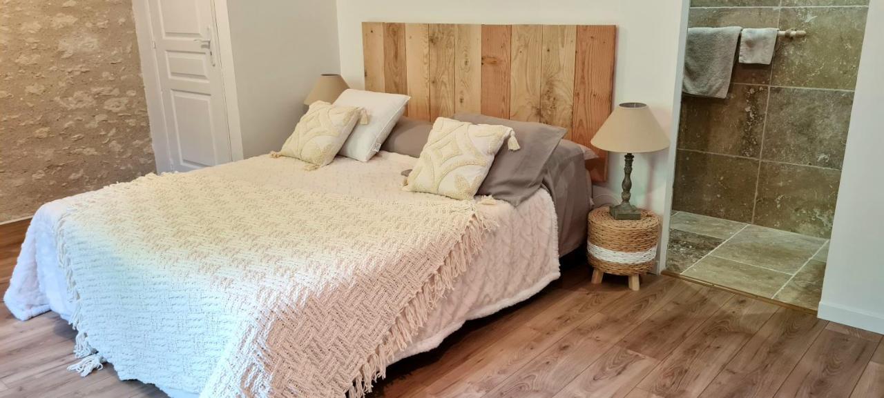 Bed and Breakfast La Boheme Кондом Экстерьер фото